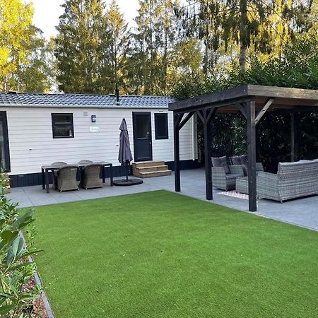 Chalet Toetje Op De Veluwe Hoenderloo Kültér fotó