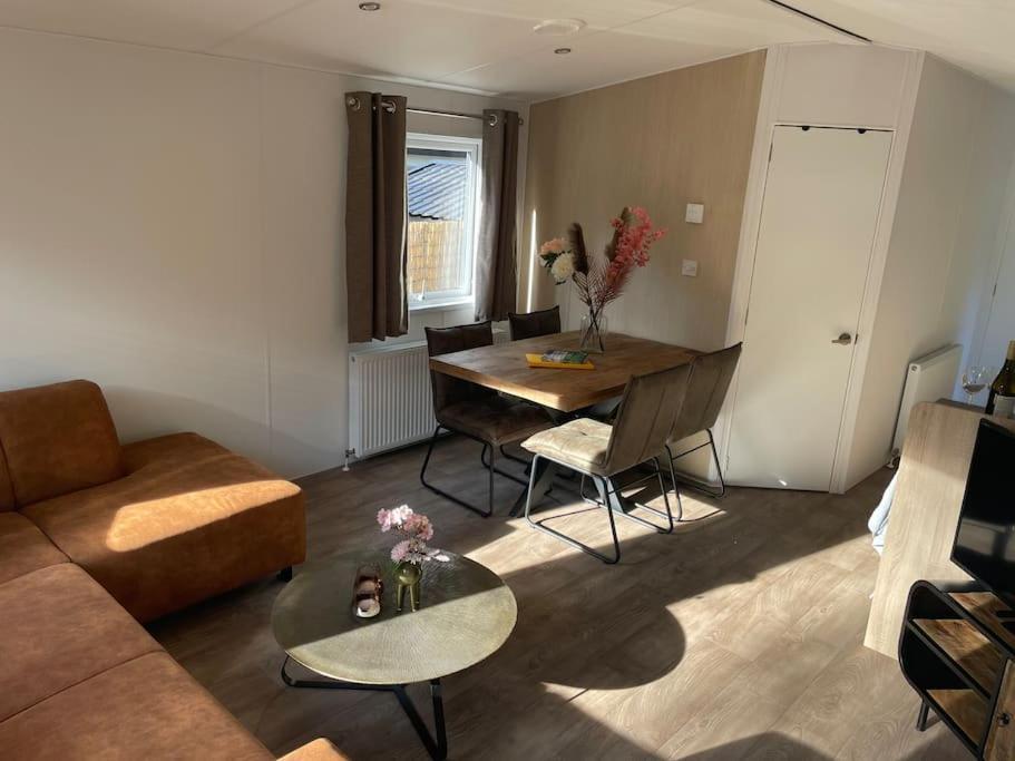 Chalet Toetje Op De Veluwe Hoenderloo Kültér fotó