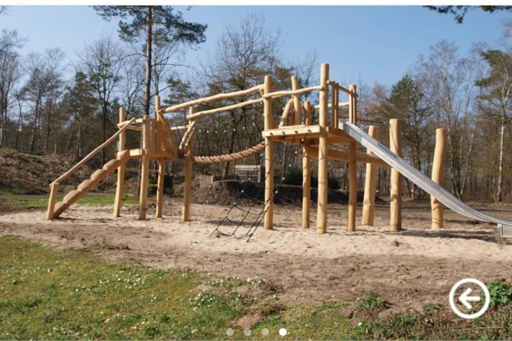 Chalet Toetje Op De Veluwe Hoenderloo Kültér fotó