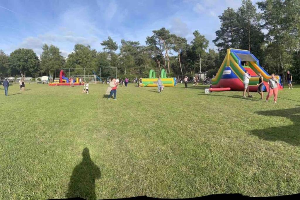 Chalet Toetje Op De Veluwe Hoenderloo Kültér fotó